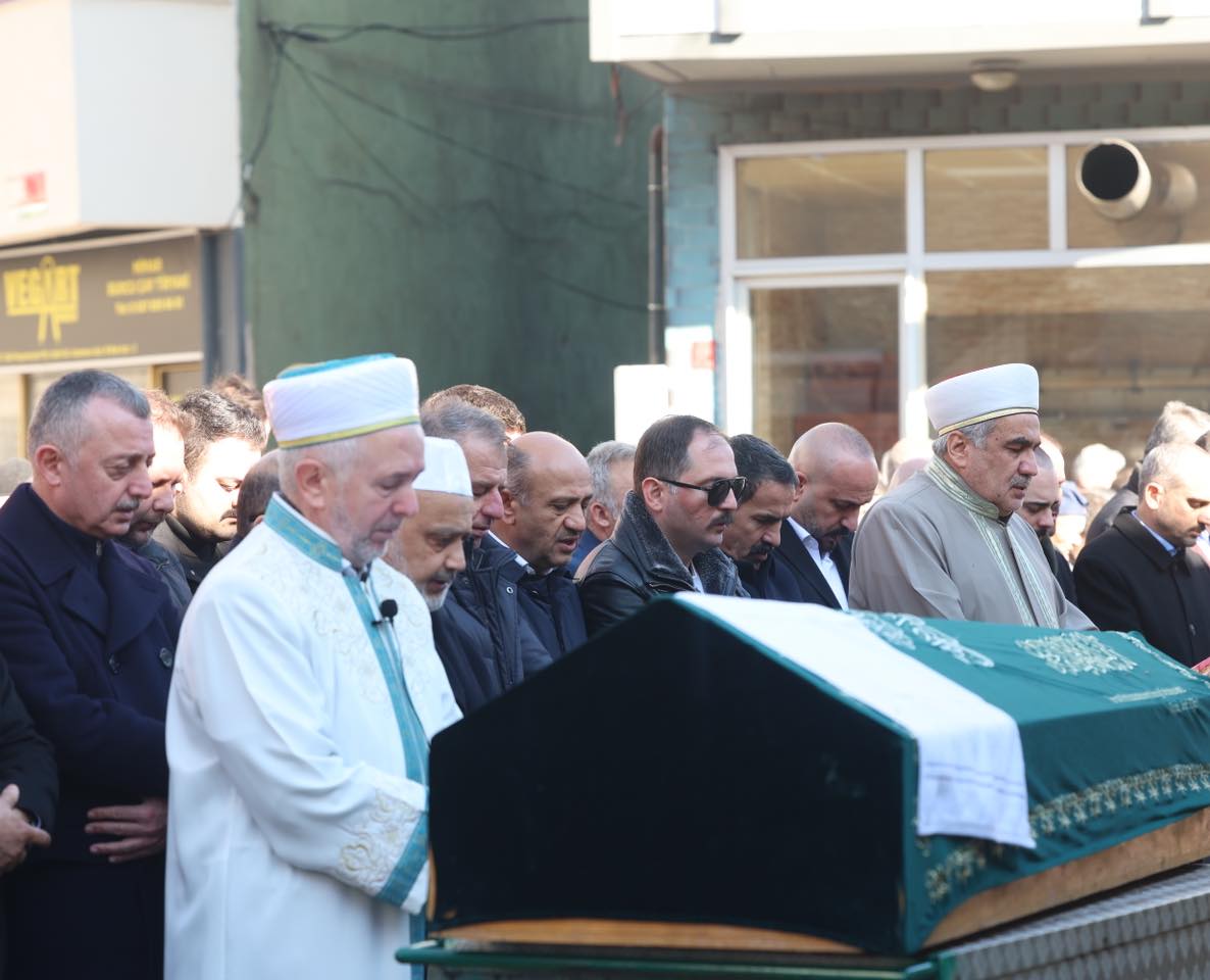 Kayınpederim Burhan Koca’yı Balıkesir’de ebediyete uğurladık. Kabri nur, mekanı …