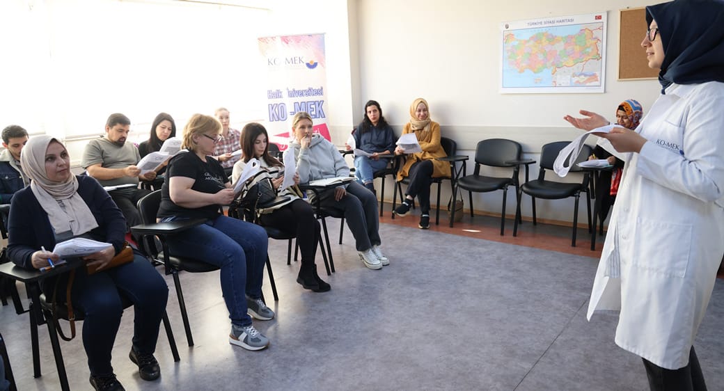 Kocaeli’deki yabancıların ailesi; KO-MEK