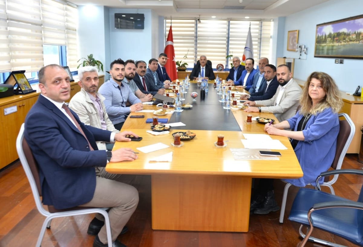 Bölgemizde yaşanan park sorunu ile ilgili Odamızda bir toplantı gerçekleştirdik