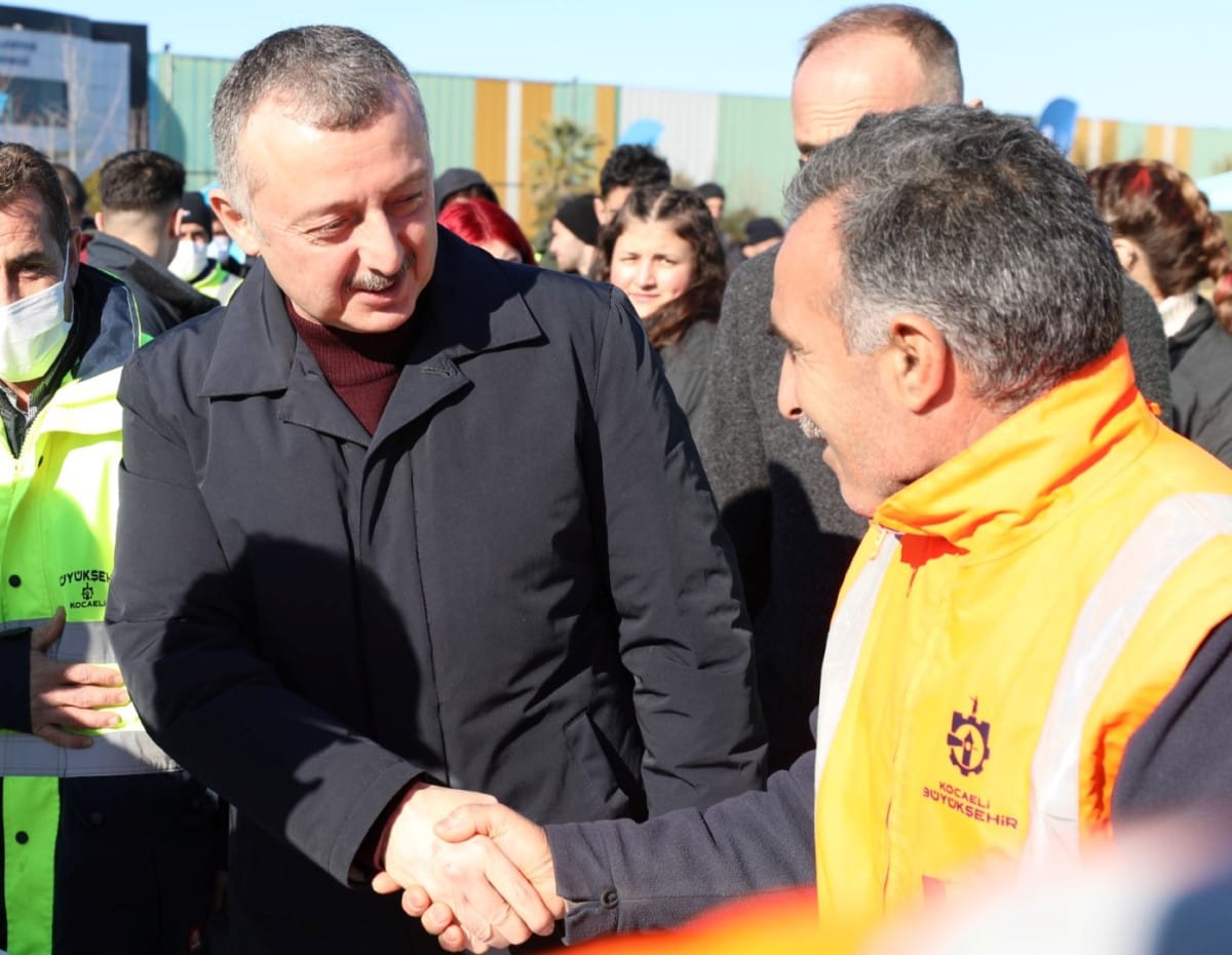 Ülkemizin yapı taşları emekçilerimizdir – Kocaeli Büyükşehir Belediyesi