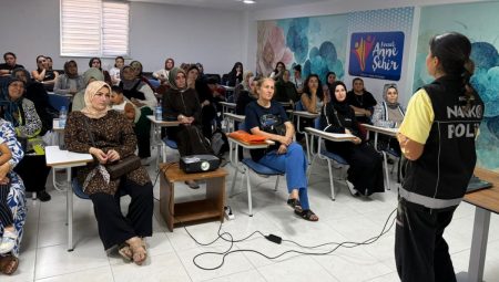 Narkotik polisinden annelere eğitim – Kocaeli Büyükşehir Belediyesi