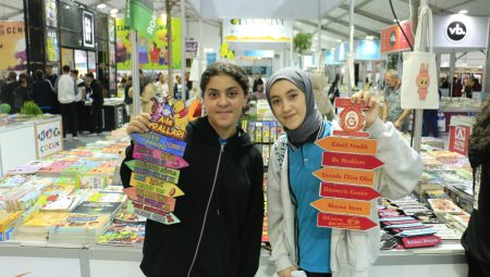 Kocaeli Kitap Fuarı’nda ne ararsan var