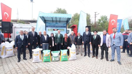 Büyükakın: “Üreticimizin yüzü hep gülsün”