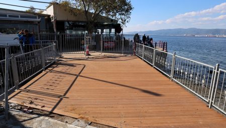 Değirmendere sahiline yeni yaya geçiş köprüsü