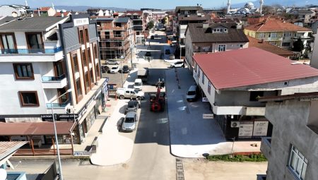 Kartepe İstasyon Mahallesi’nde hummalı çalışma