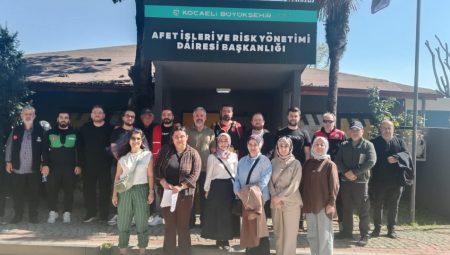 Afetlerde kesintisiz haberleşme için telsiz eğitimi