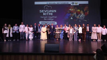 Down Sendromlu gençlerden Büyükakın’a duygulandıran sürpriz