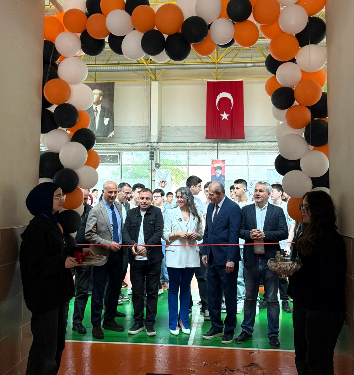 Bursa’da Lise Öğrencilerinden TÜBİTAK Bilim Fuarında Teknoloji Sergisi