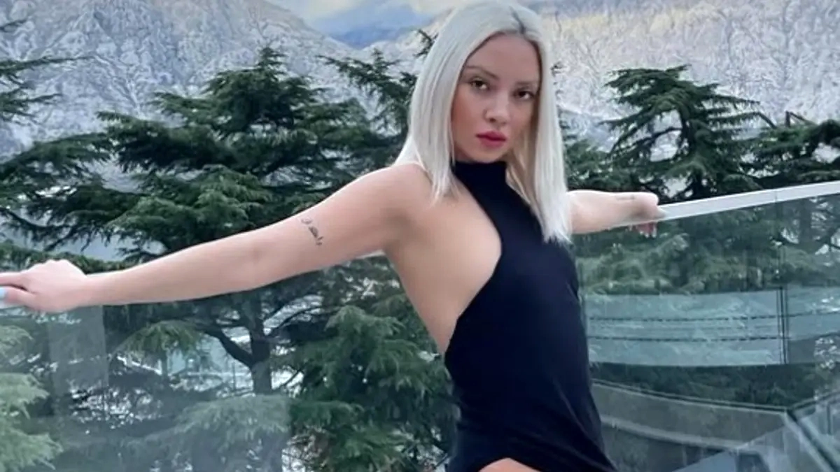 Şarkıcı Ece Seçkin’in Bir Buçuk Aylık Fiziksel Değişimi Gündem Yarattı