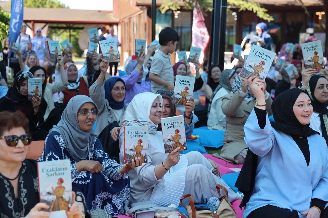 Kocaeli Büyükşehir Belediyesi Kitapseverleri Yazar Kaan Murat Yanık ile Buluşturdu