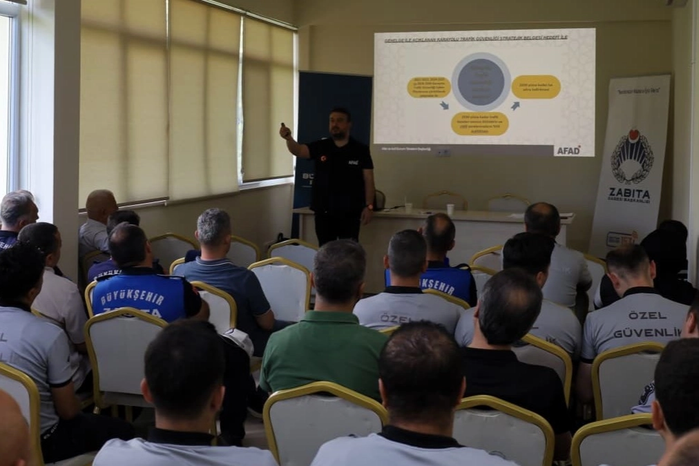 Kocaeli Büyükşehir Zabıtasına Kapsamlı Afet ve Olay Yeri Yönetimi Eğitimi