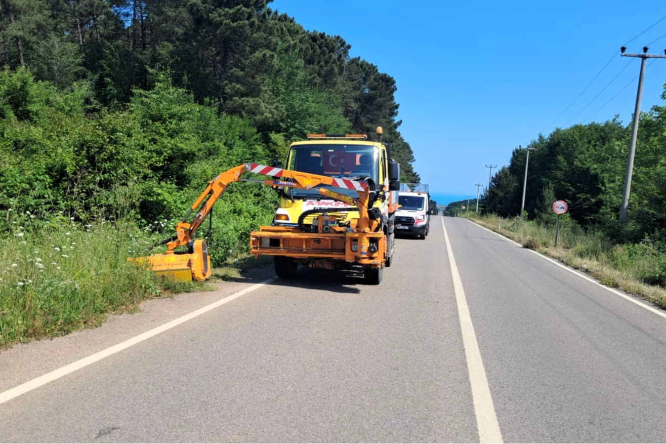 Kocaeli Büyükşehir’den Kandıra Yollarında Yaz Sezonu Hazırlığı