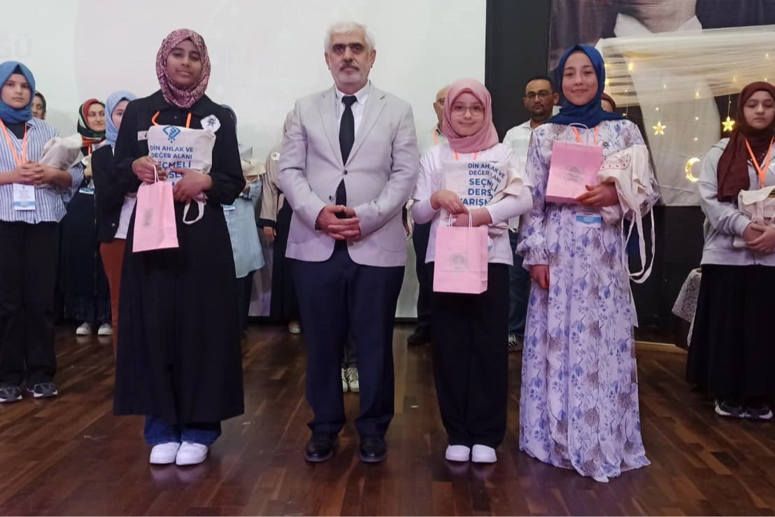 Sakarya’da Kur’an-ı Kerim’i Güzel Okuma Bölge Finali Heyecanı